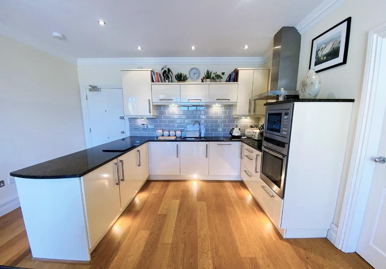 Hazelwood Hideaway: Spacious 2 Bed Apartment Silverdale  Zewnętrze zdjęcie